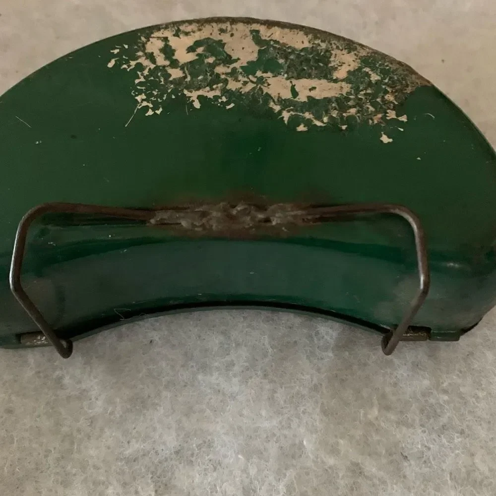 Vintage Horrocks Ibbotson Green Metal Bait Box